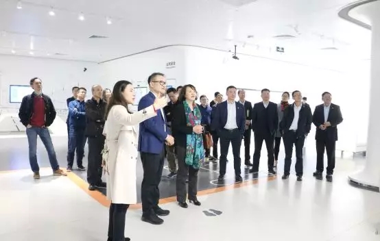 1544956130120833.jpg 640.webp (1).jpg